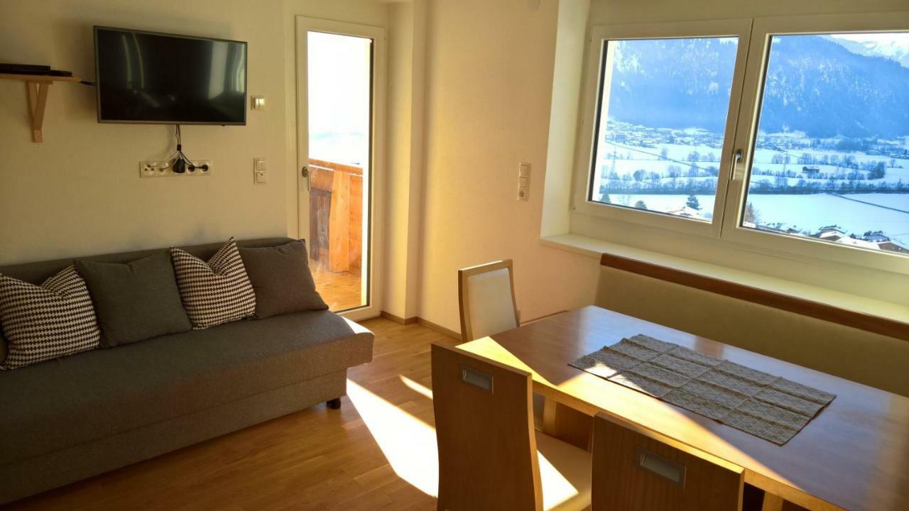 Holiday Home Zillertal - Haus Gigl Bruck am Ziller Bagian luar foto